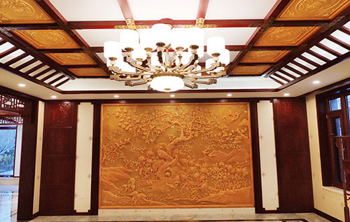 云岩中式别墅客厅中式木作横梁吊顶装饰展示